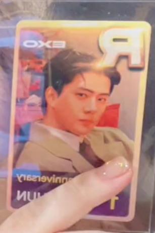 100多块钱的明星小卡,明星小卡便宜的多少钱