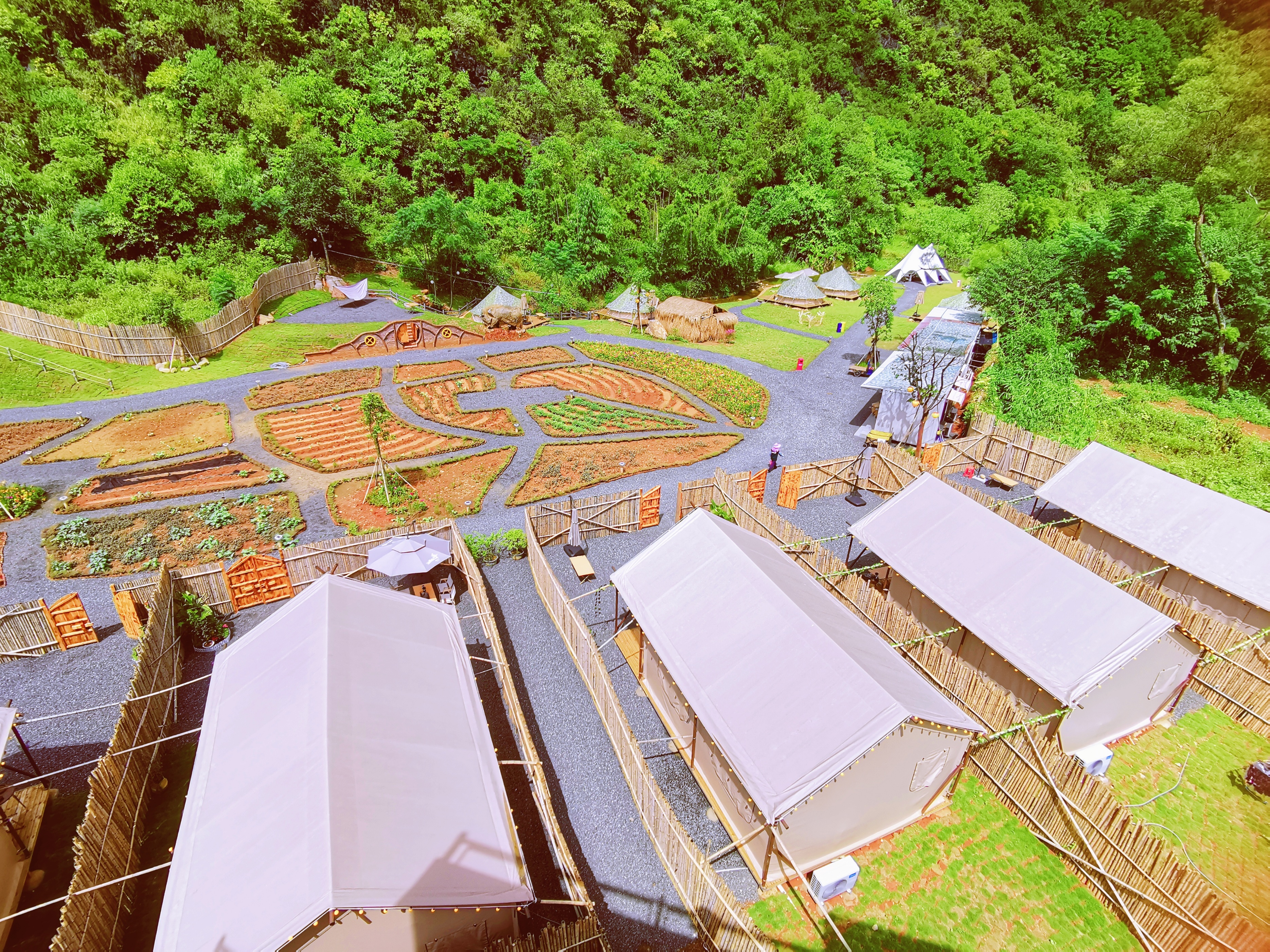 清远英德峰林晓镇精品露营地,清远英德湖畔野奢露营