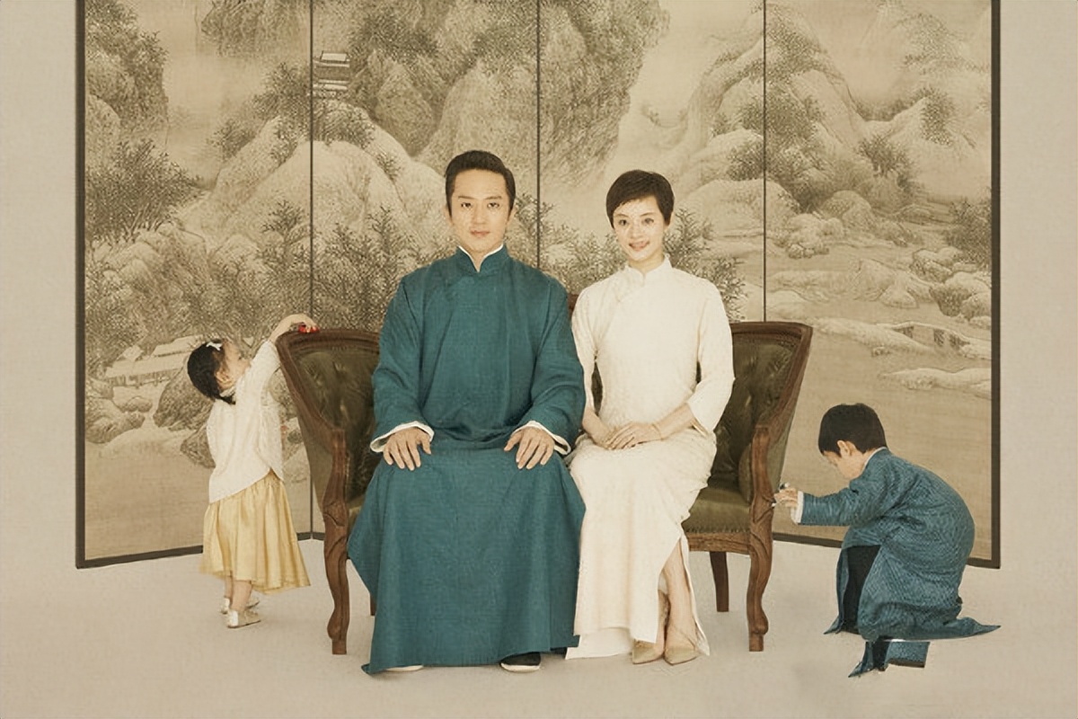 2008年29届金鸡百花奖张涵予,2008年侯佩岑主持金鸡百花奖