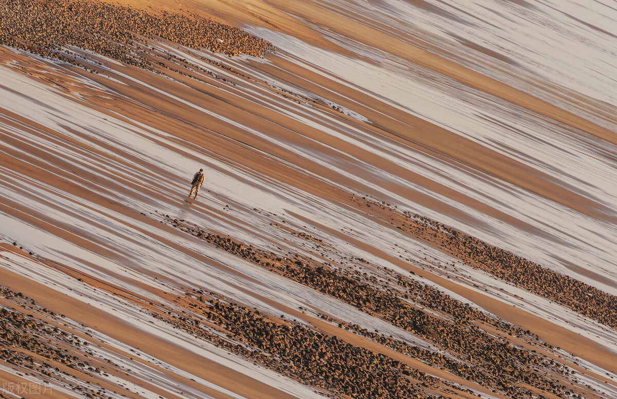 球王梅西值得学习的品德,仰望足球