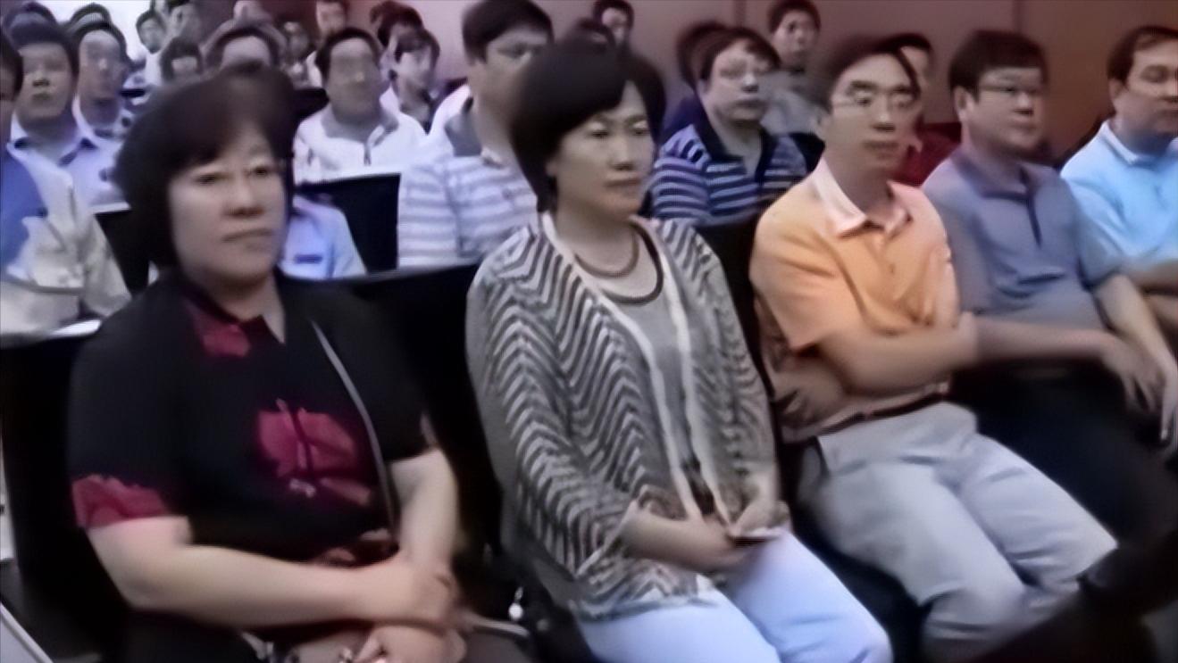 交警执法被打死当事人处理结果,交警执法被当街打死凶手怎么判的