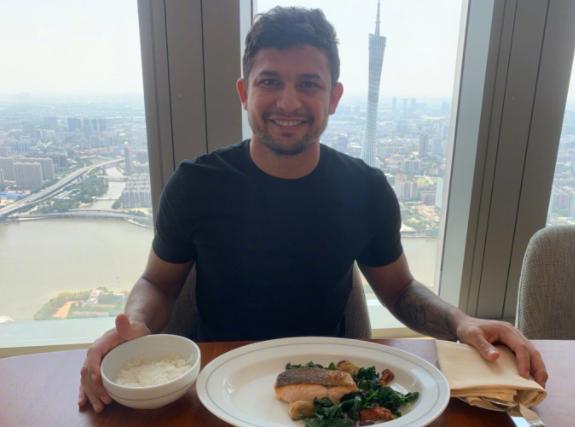 关于艾克的现实故事,艾克知名事件