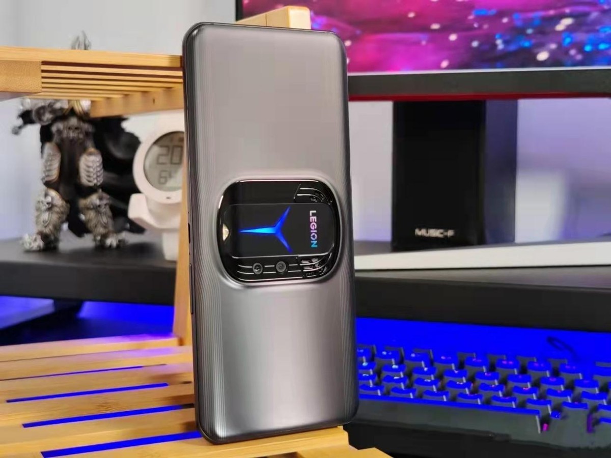 联想豁出去了，18+640GB降至4499元，游戏*党**确定不心动？