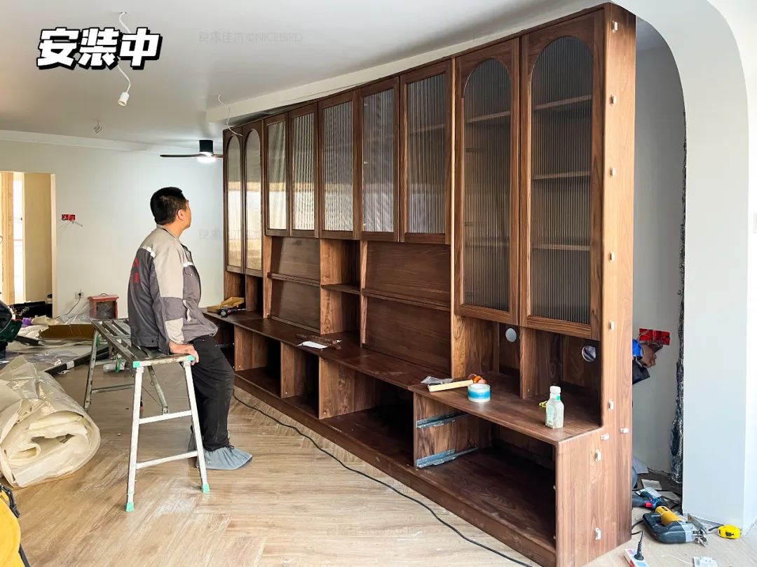 复古小拱门卡座书柜，主打一个全网爆火，北京业主是懂造景滴