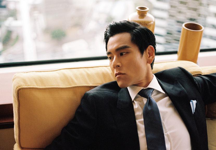 白敬亭沙溢邪不压正,沙溢年轻时的颜值和白敬亭