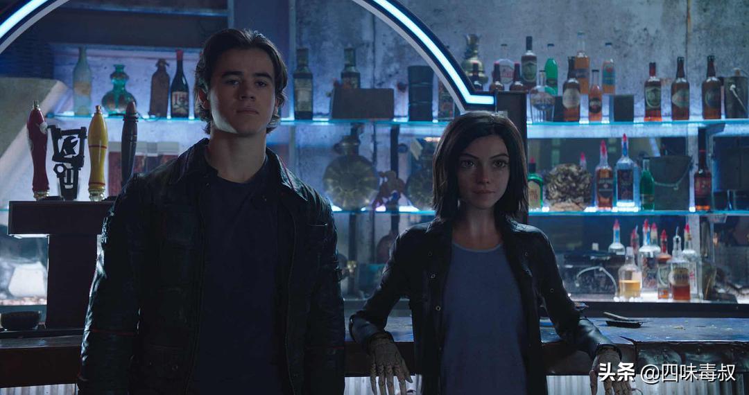 经典电影之阿丽塔战斗天使,战斗天使阿丽塔科幻电影