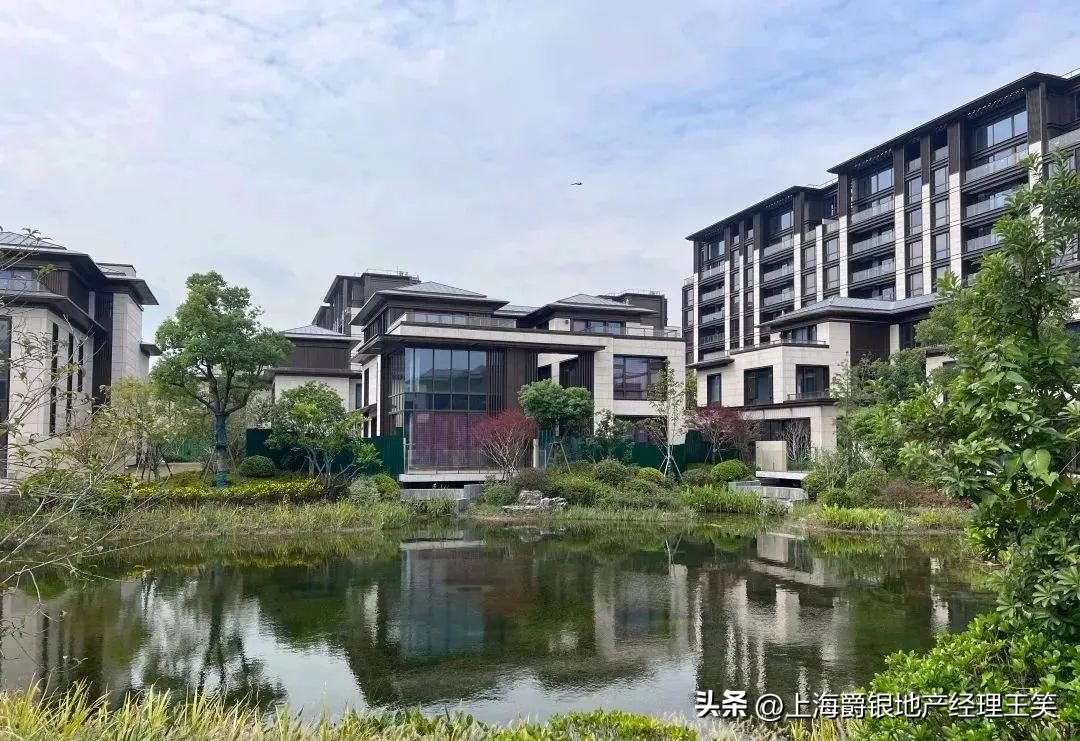 碧云尊邸一期一房一价,碧云尊邸毛坯房还是精装修