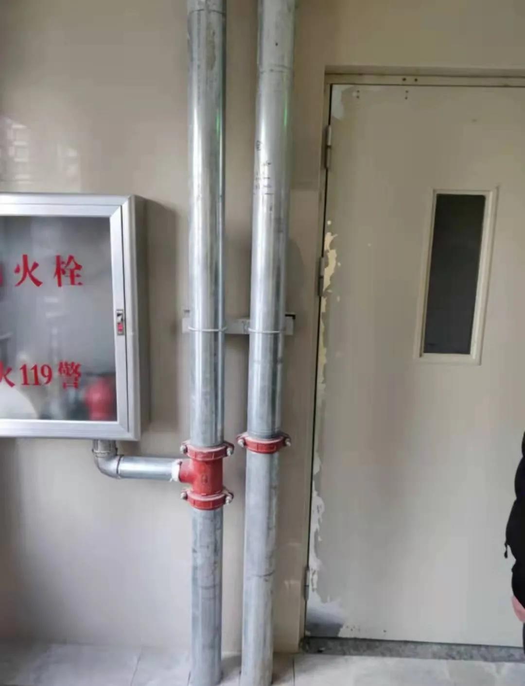 提前交房违约怎么赔偿,开发商提前交房业主可以拒绝吗