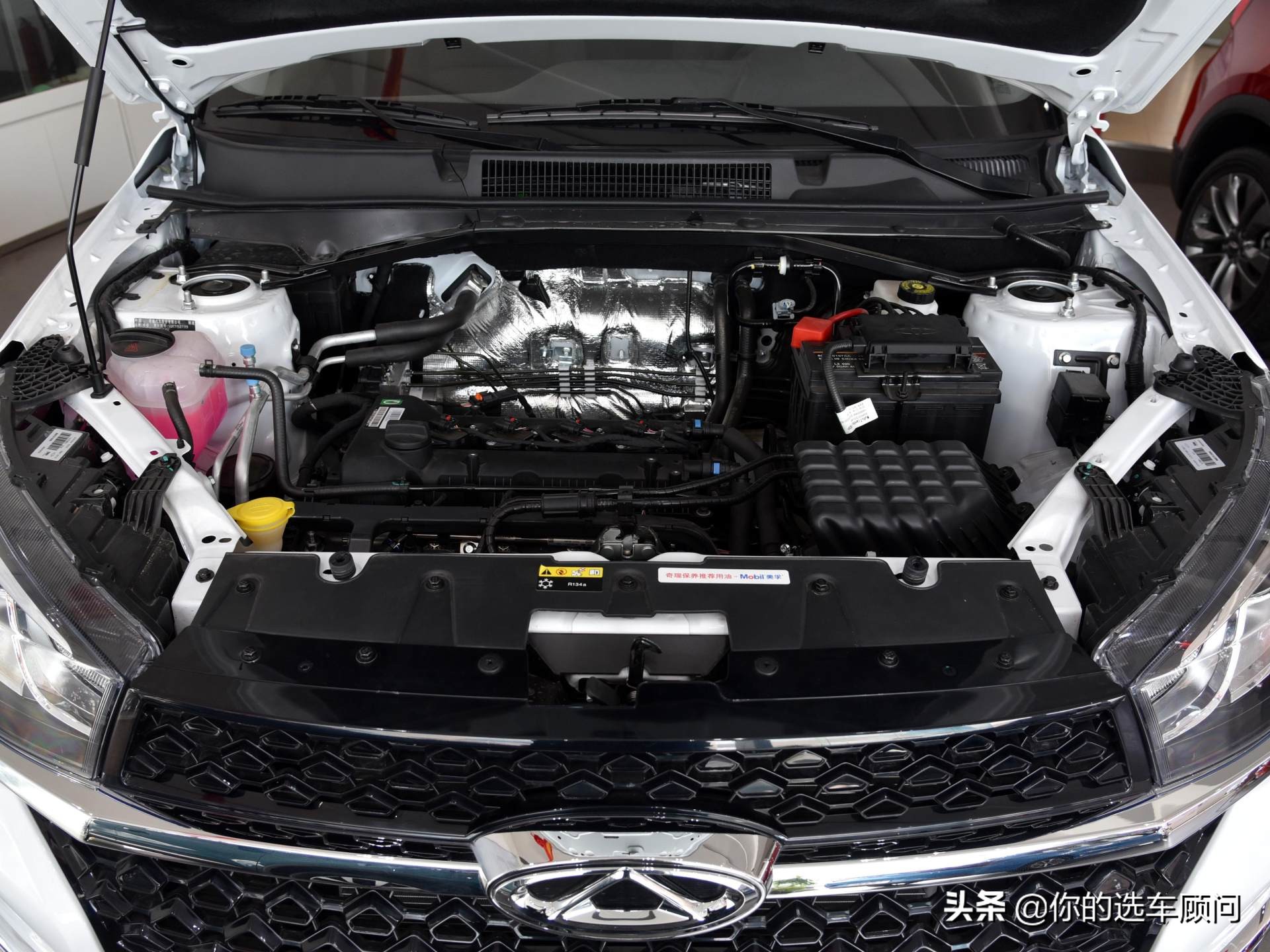 奇瑞瑞虎3xplus和吉利远景x3pro,2021款瑞虎3xplus自动痛快红枣版