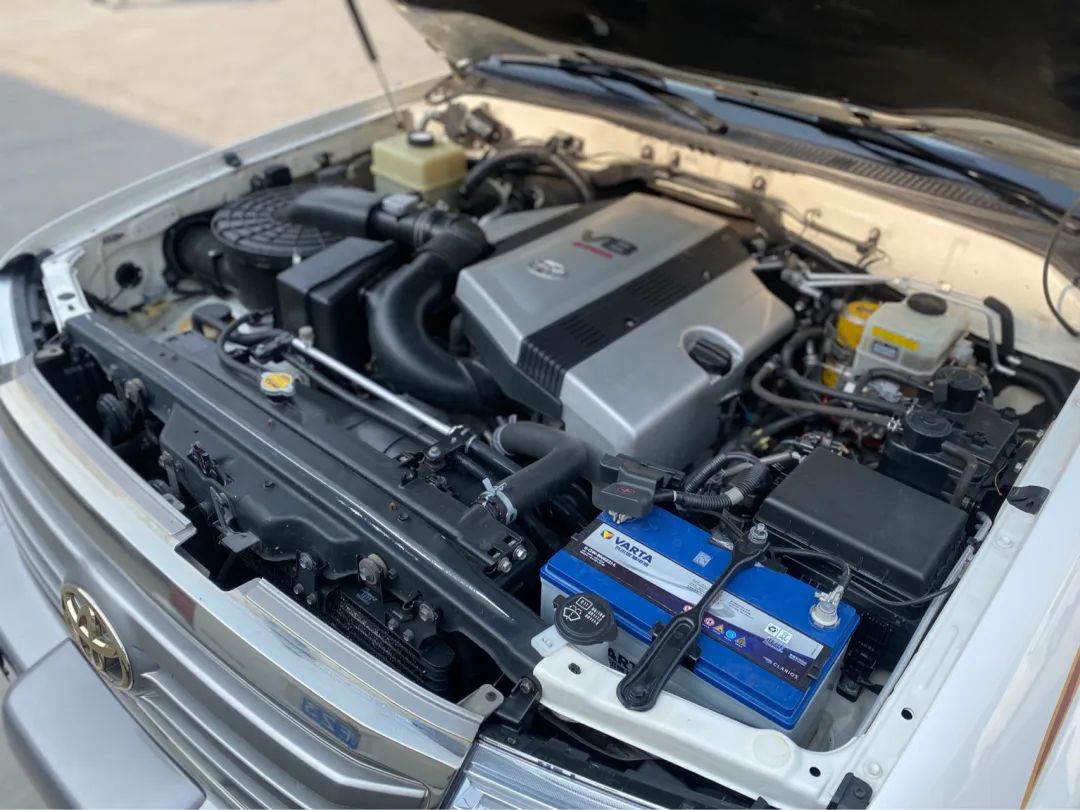 翻新陆巡lc100,陆巡lc100老款改装新款最佳案例