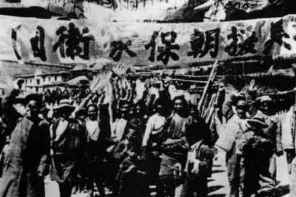 1957年毛主席表嫂来京，问台湾为何不拿回来？毛主席：等待时机
