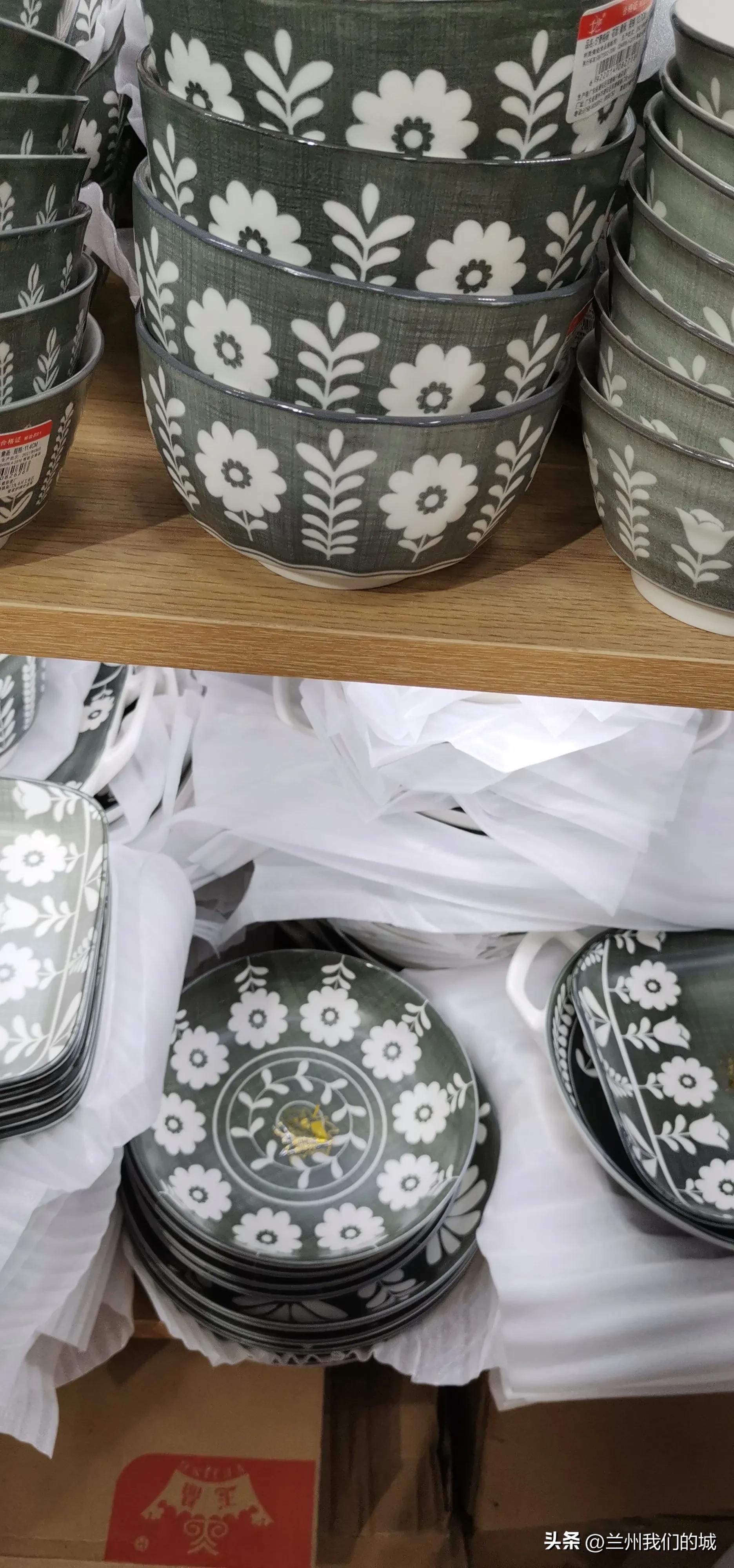 义乌商贸城半日游，人山人海简直太热闹了