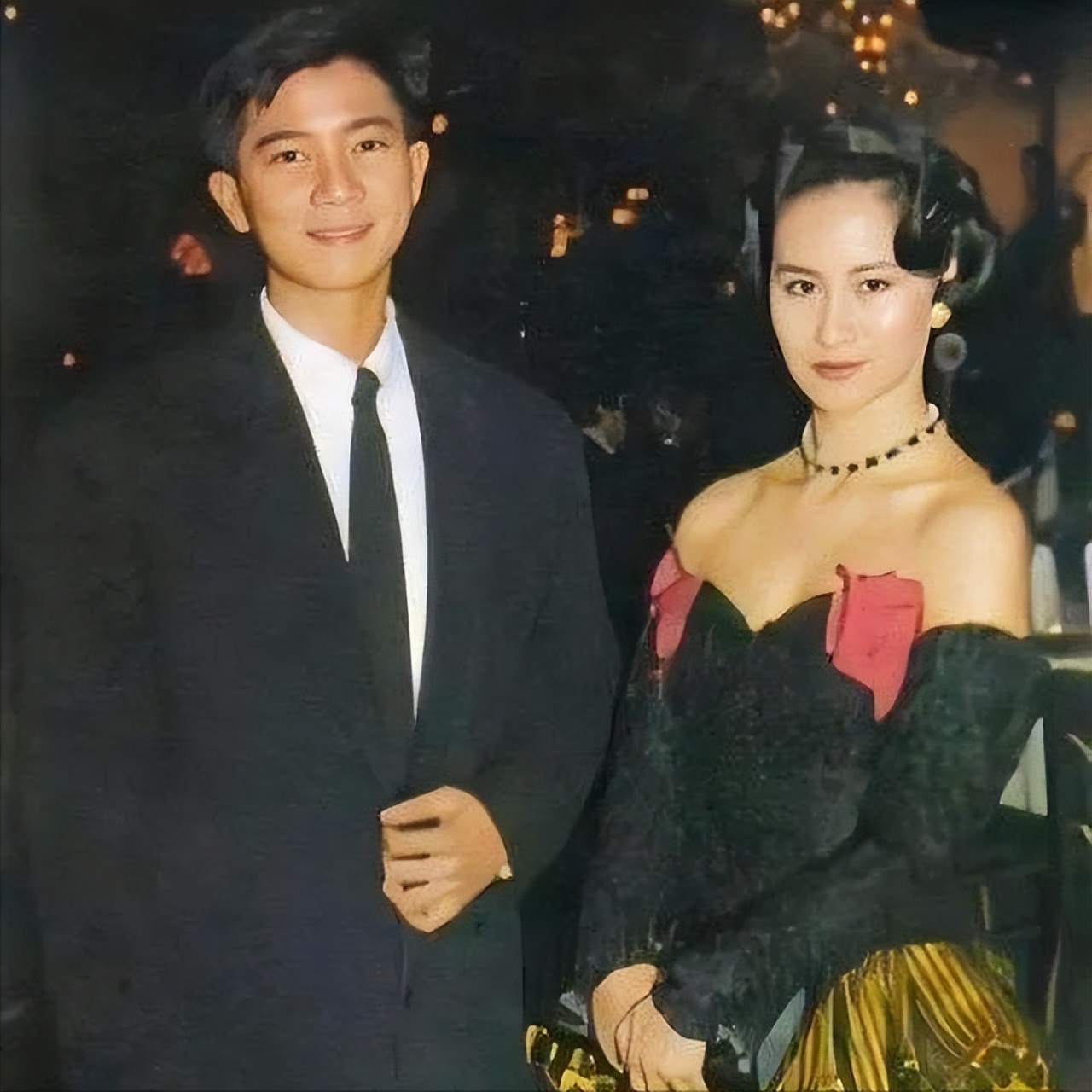 窦骁与何超莲现以朋友相称的意义,有一种算计叫窦骁和何超莲