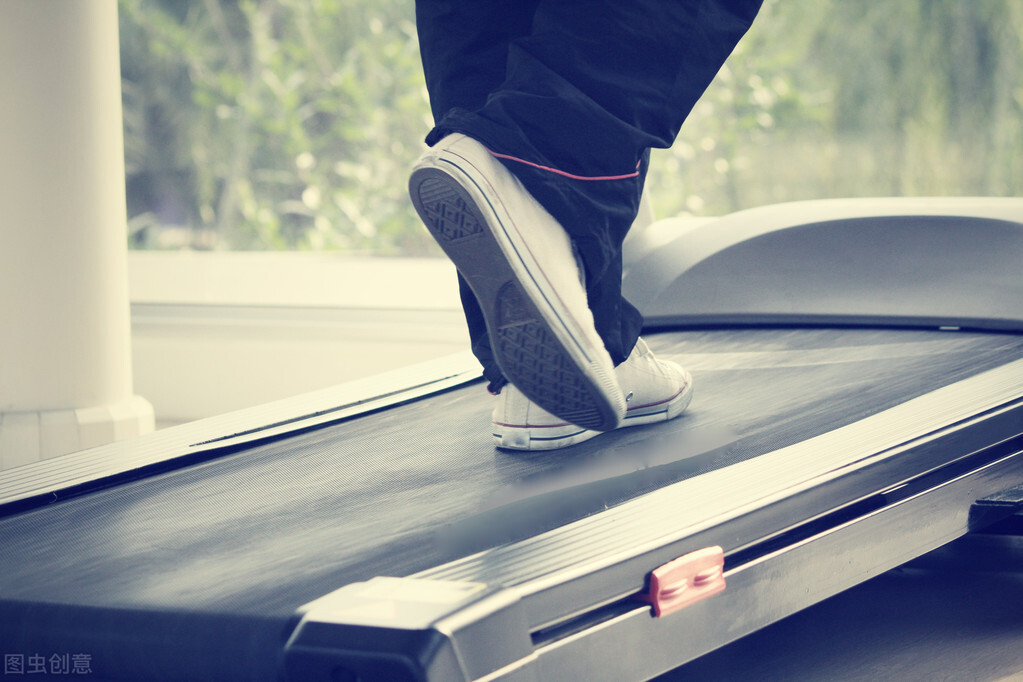 通过跑步机锻炼减肥的5种方法