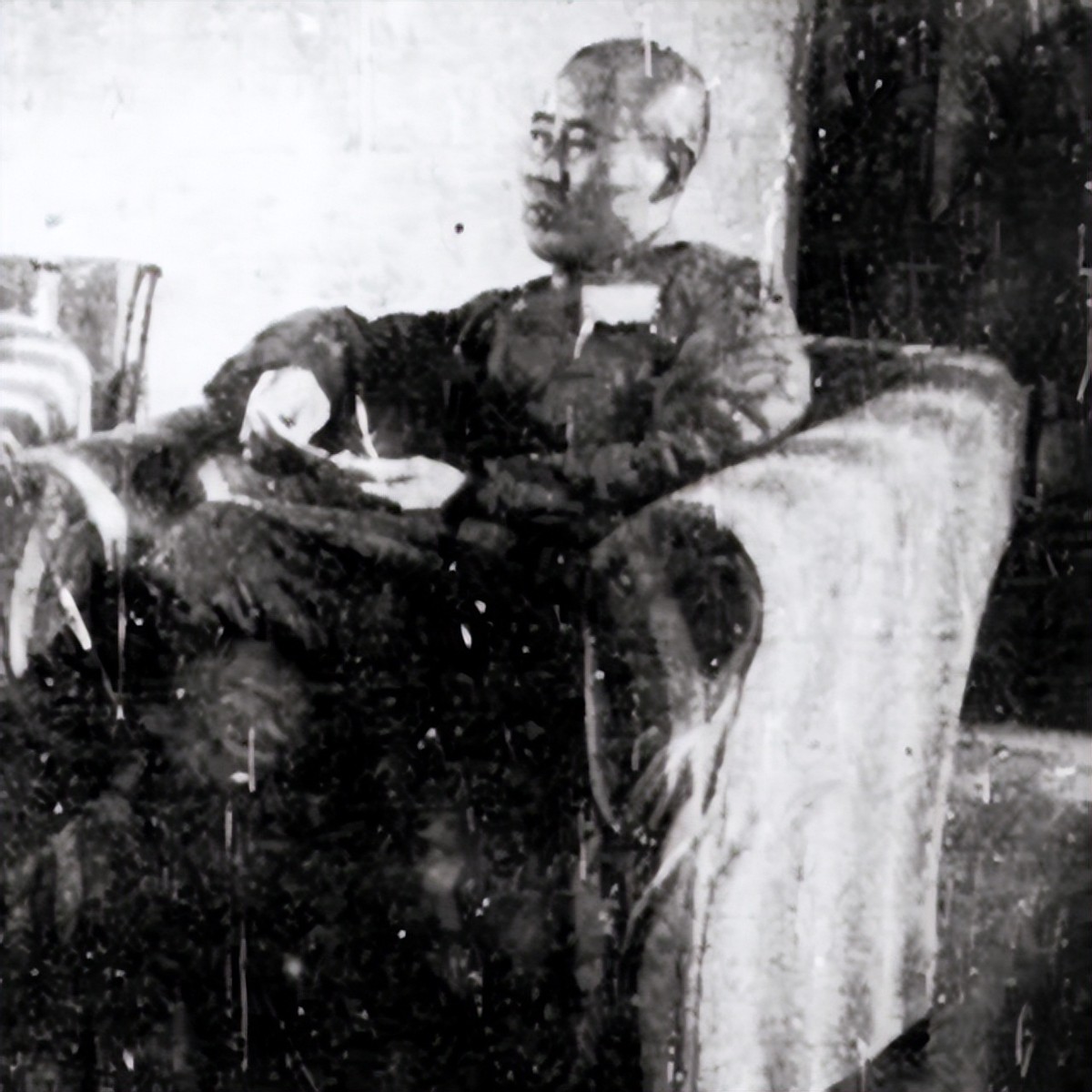 傅作义的女儿，曾为和平解放北平立下了功劳，后来结局怎么样？