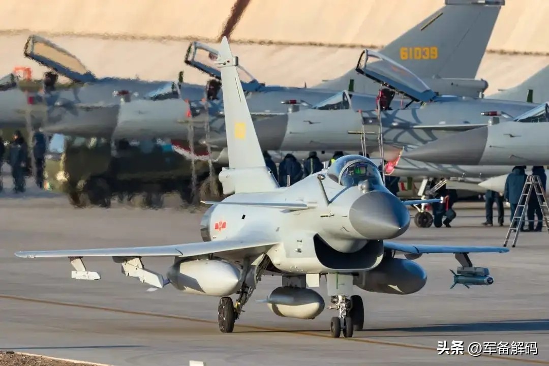 歼10c和空警500同框,泰国歼10c最新订单