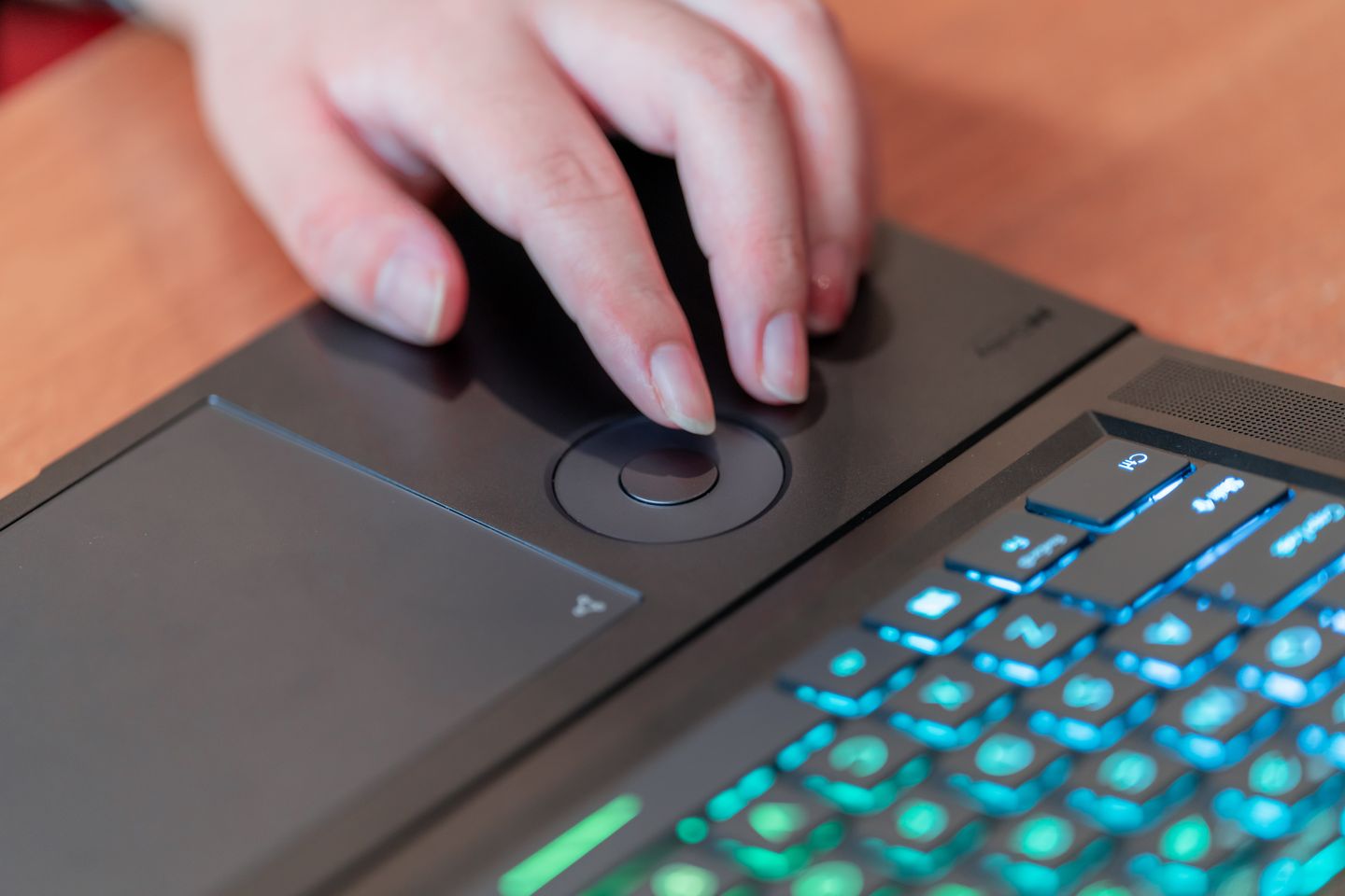 华硕灵耀proax11000m评测,华硕灵耀xultra实测