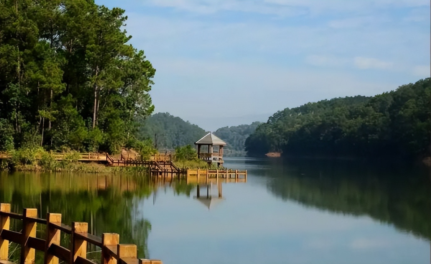 云南旅游之普洱,普洱也是一个特别美的旅游城市