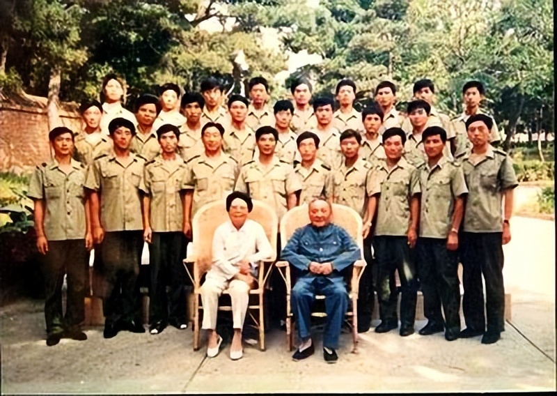 96年台湾富家女与*小平邓**警卫员订婚,女方母亲:娶妻聘金要100万