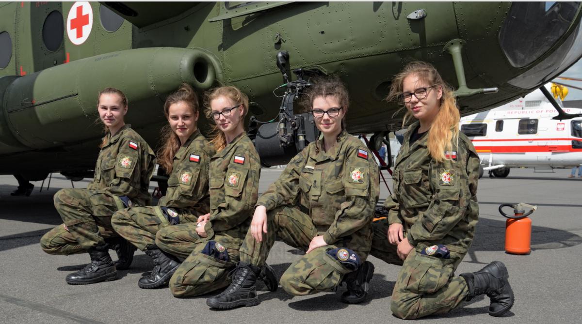 波兰签约美国军购合同,波兰签署防务协议