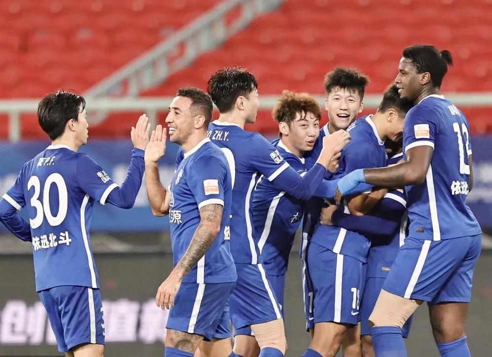 浜氬啝璧勬牸椴佽兘,浜氬啝鍑虹嚎璧勬牸