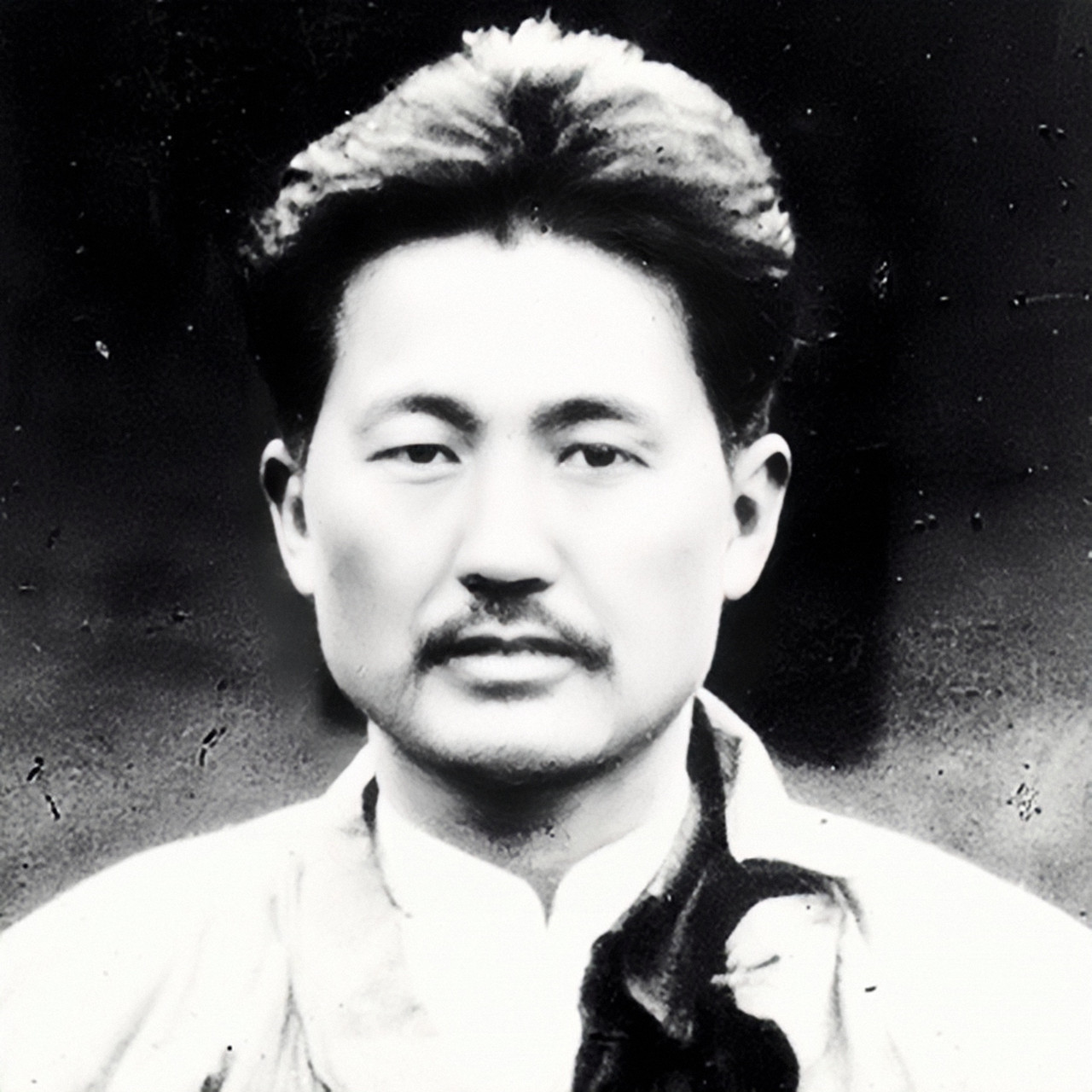 方志敏被捕内幕：为了100大洋和一个老婆，警卫员出卖了他的位置