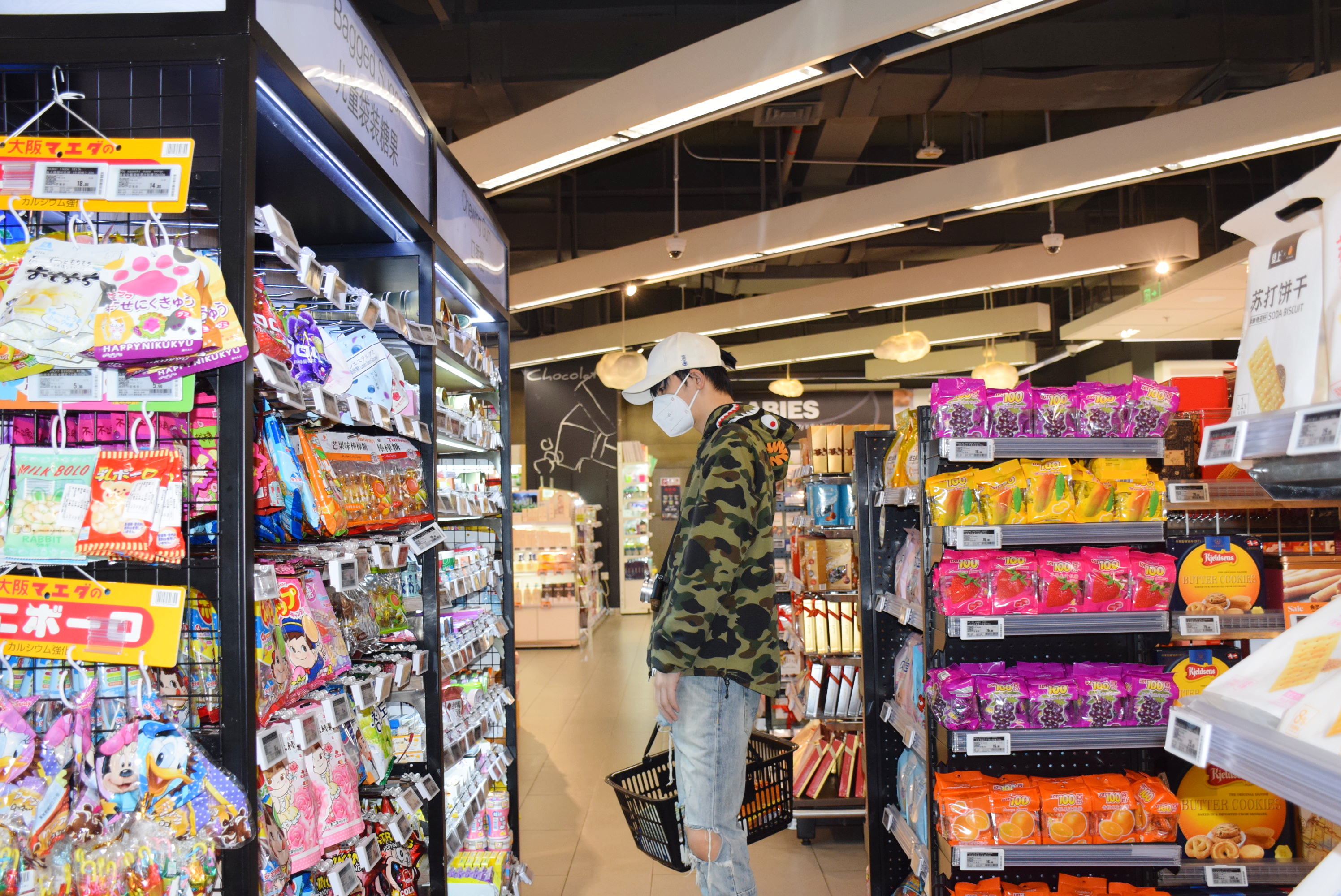 为疫情防控营造安全环境,疫情期间商场安全防疫