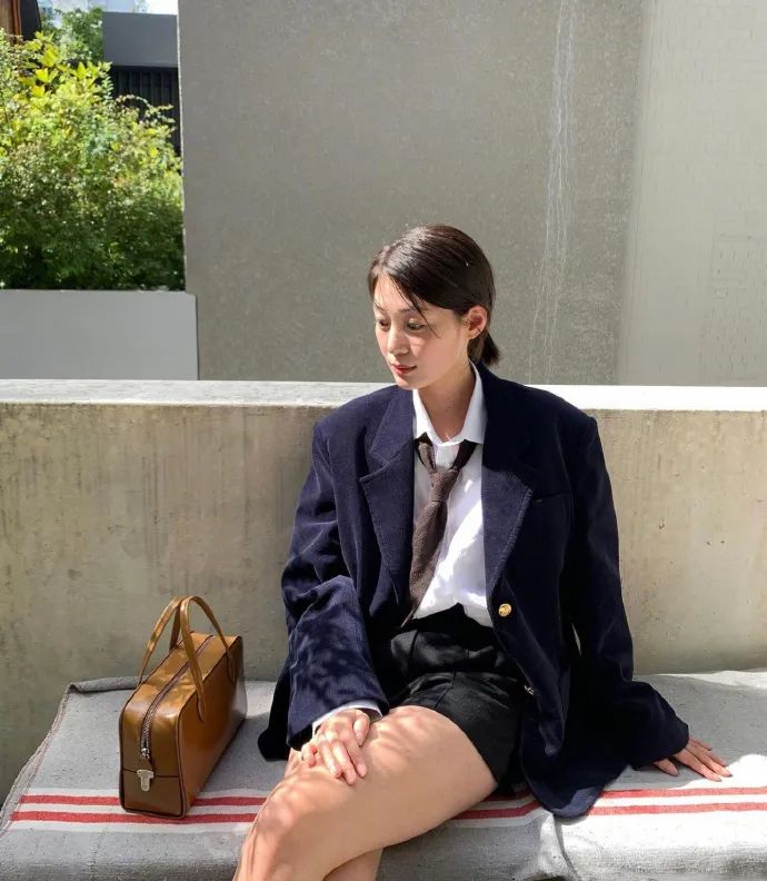 秀场时尚配饰,各大潮流时装走秀