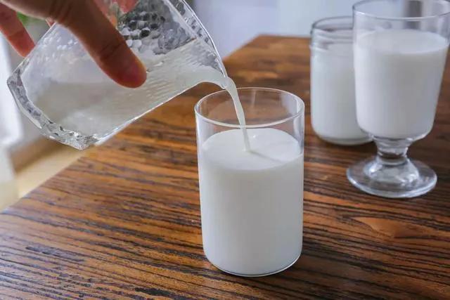 “奥克密戎”反复无常,囤货别盲目,这5类物资要常备,有备无患