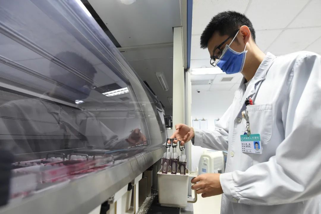 医生说病理报告有点小问题,病理报告没出来好害怕啊