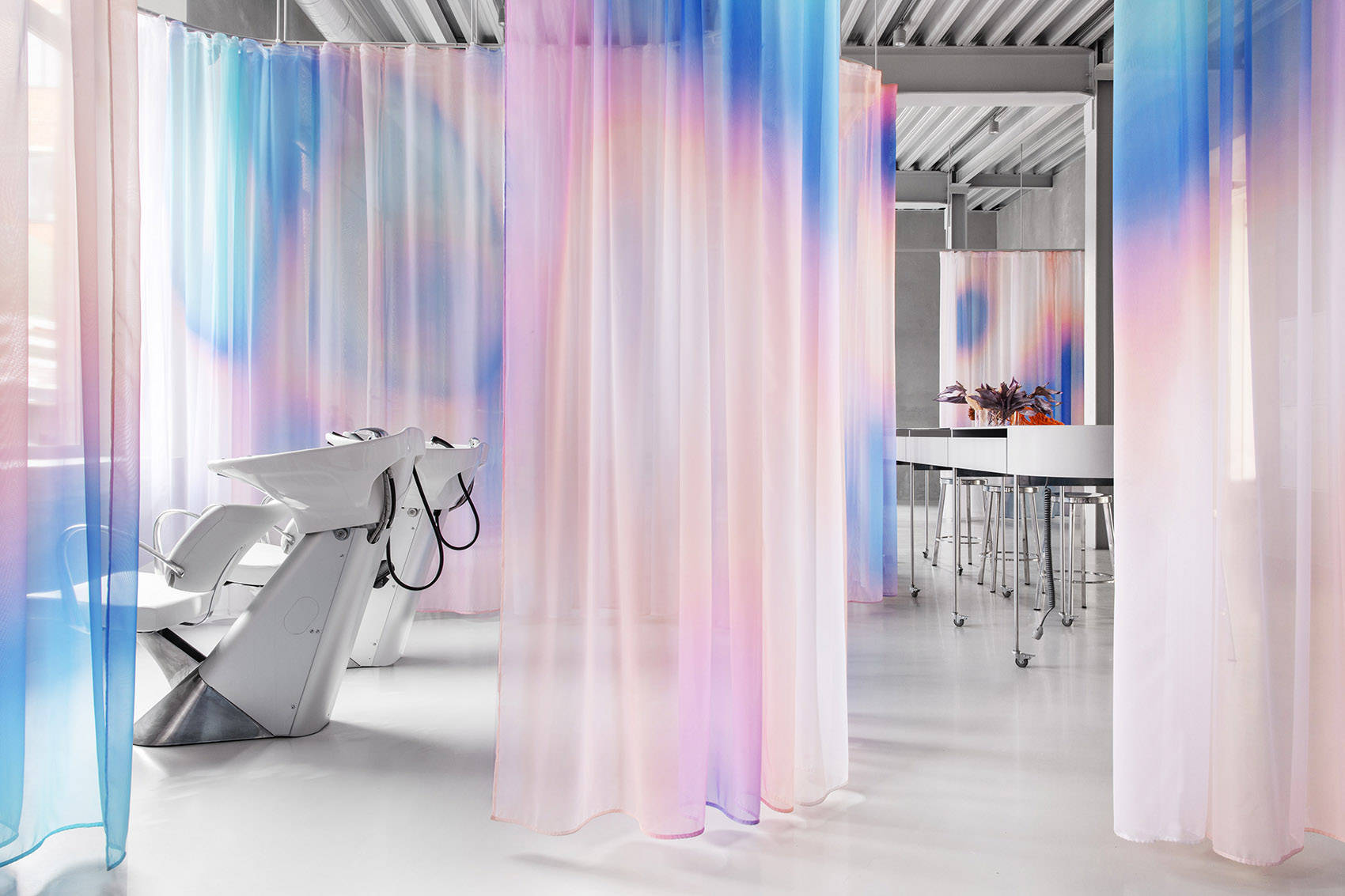 杭州美甲店设计装修公司推荐,广州美甲店装修设计哪家正规