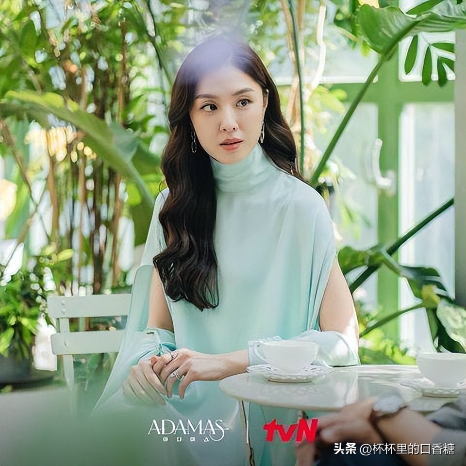 秋瓷炫宋仲基金高银演的电视,2020必看十部韩剧宋仲基