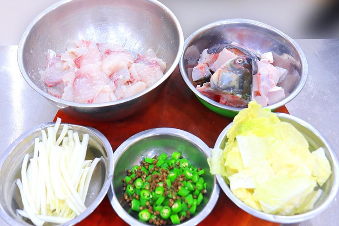 明日元旦，提醒家人们：“3菜不上桌，福气不进门”，莫忘老传统