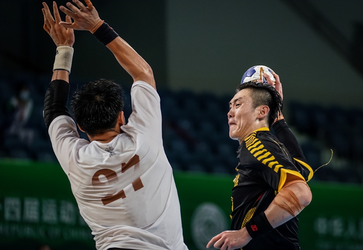 积蓄向上的力量原文,积蓄向上力量