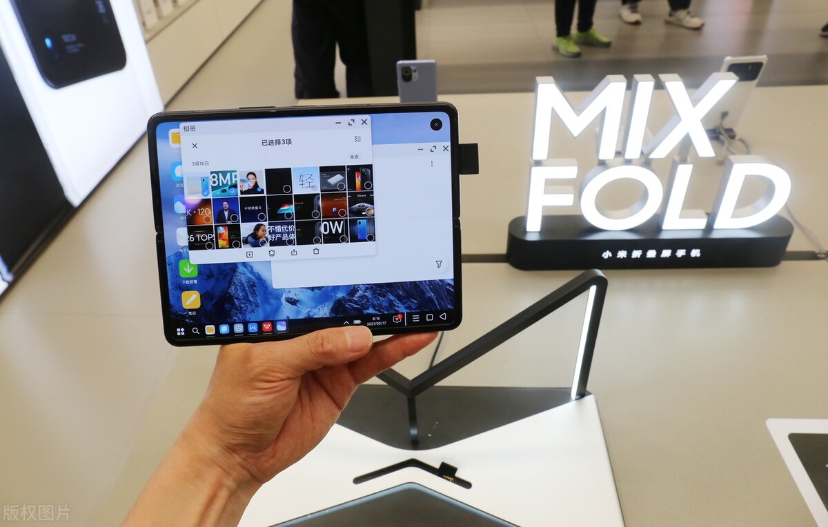 各厂商折叠屏手机,为什么每个厂商都发布折叠手机