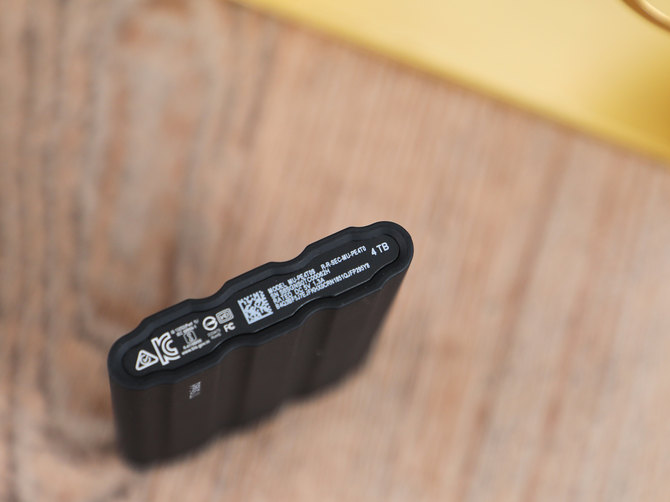 三星t7指纹版固态硬盘评测,三星t7s移动硬盘深度测评