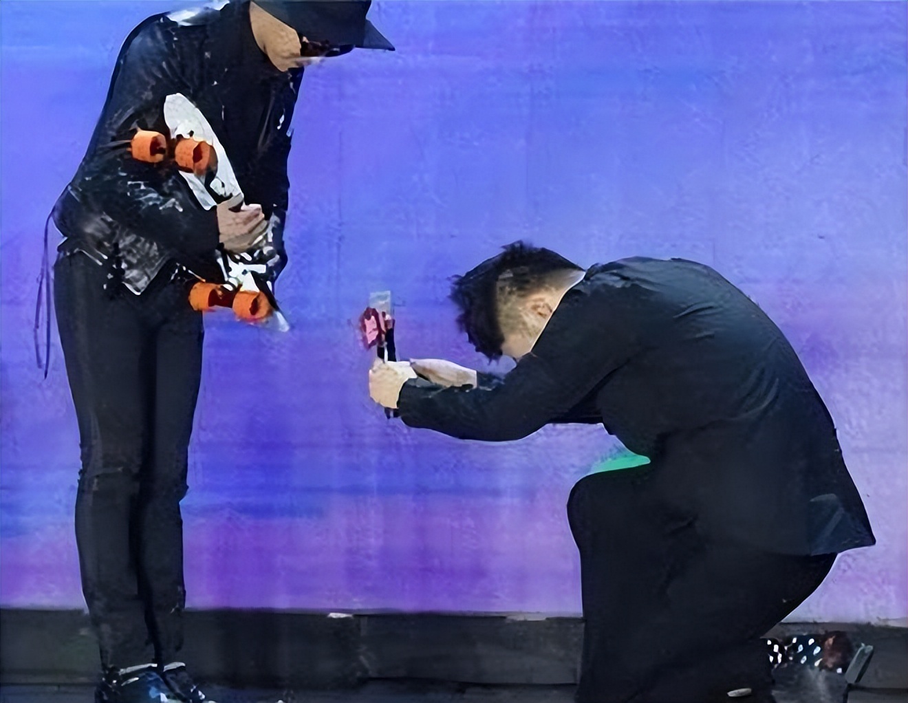 首部韩影恢复入华，韩国网上欢呼韩流赢了！中国网友：太阿Q