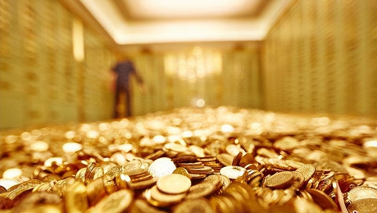 瑞士扬言制裁中国,称中国人在瑞银存了7.8万亿,网友:差点信了