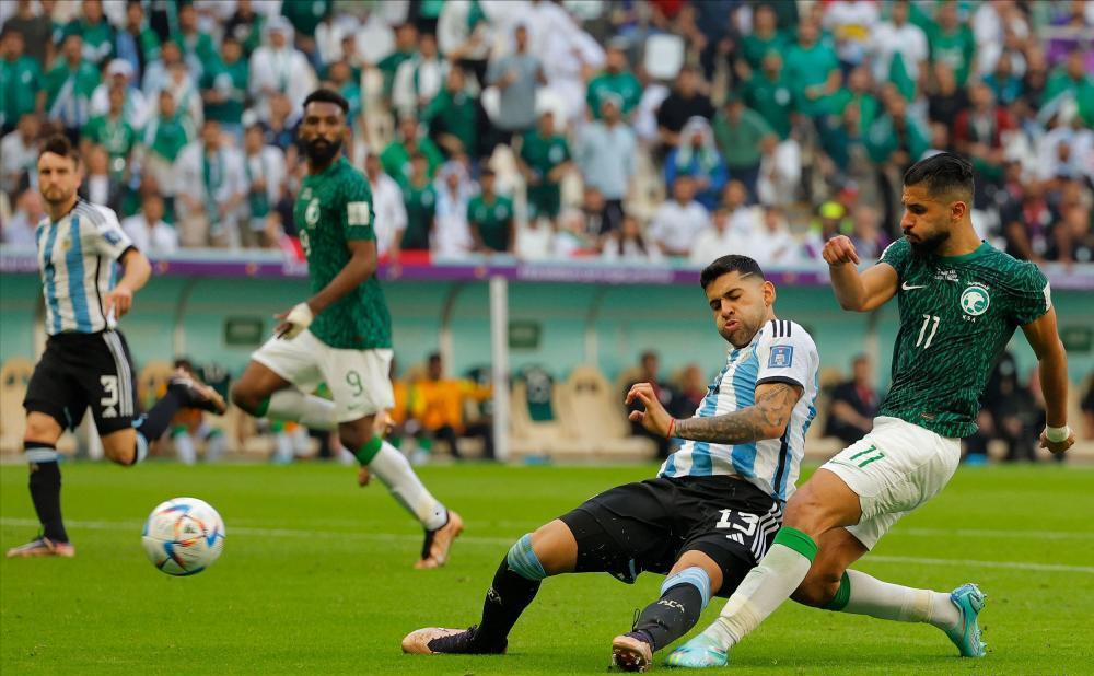 “奶”出超级冷门？名解说张路两句话：梅西天才论+守门员荣幸论