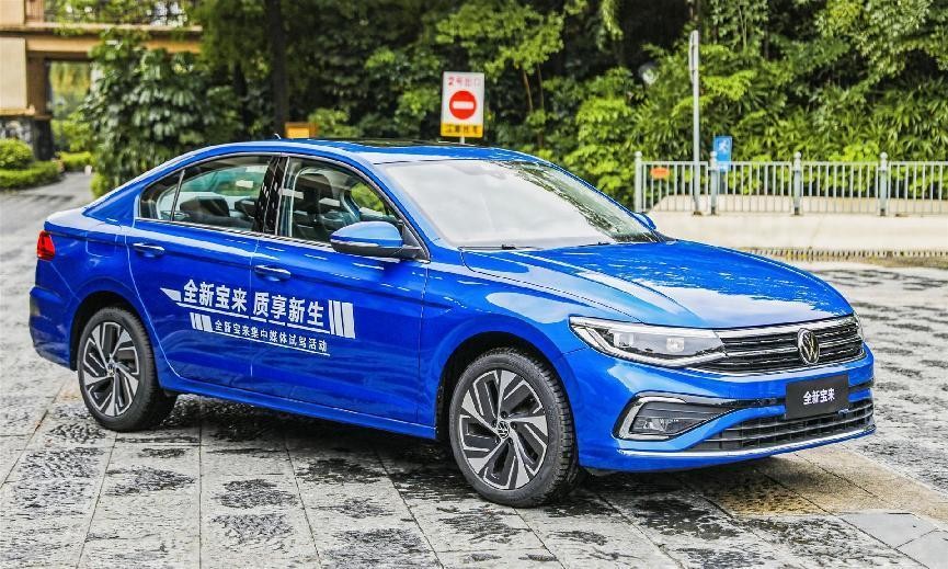 一汽宝来传奇试驾,一汽大众宝来传奇手动领先型