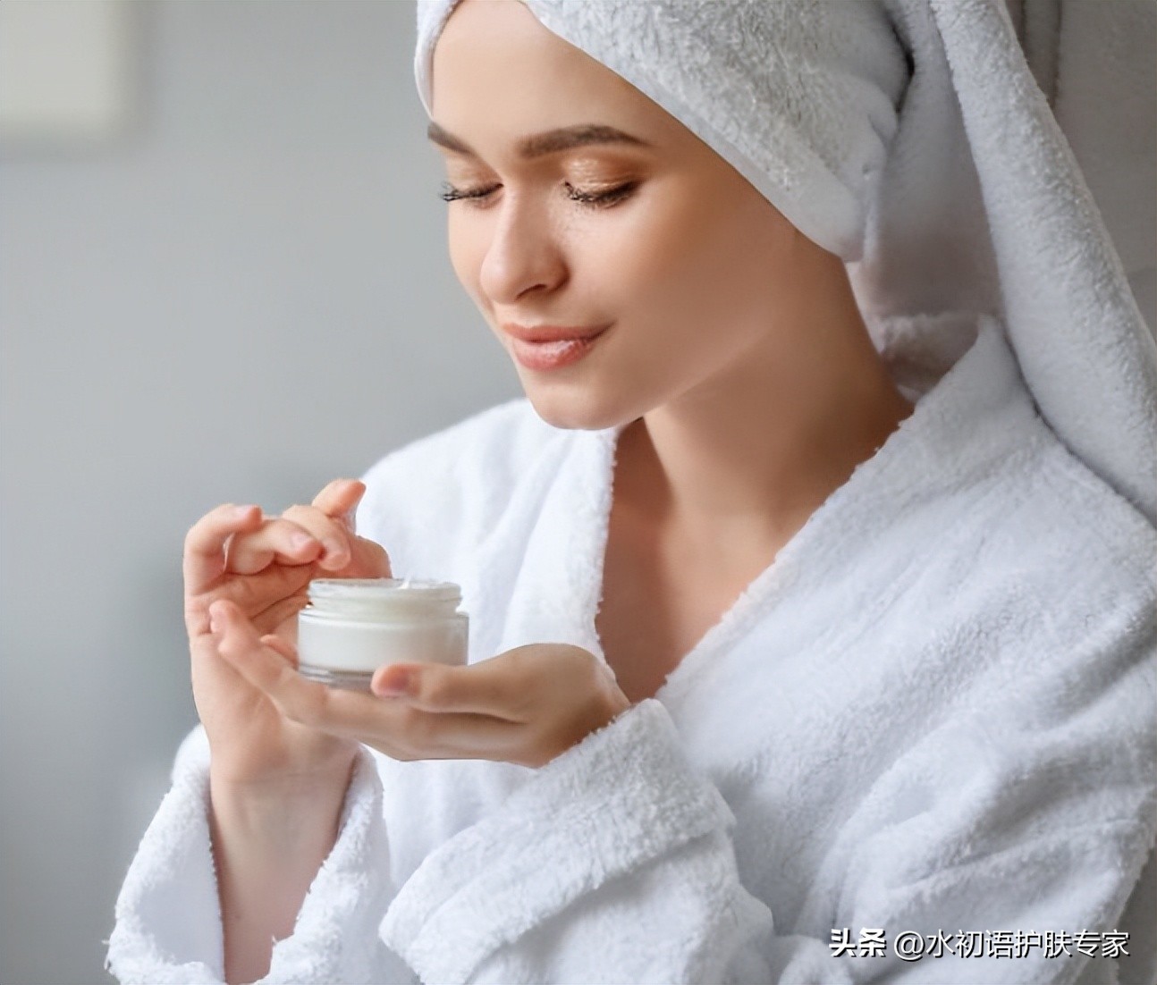 护肤手法影响护肤吸收吗,护肤品在脸上正确使用和吸收按摩