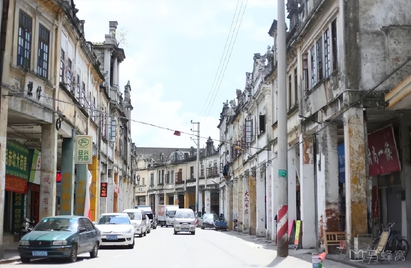 开年《狂飙》的江门，为什么传统且洋气？