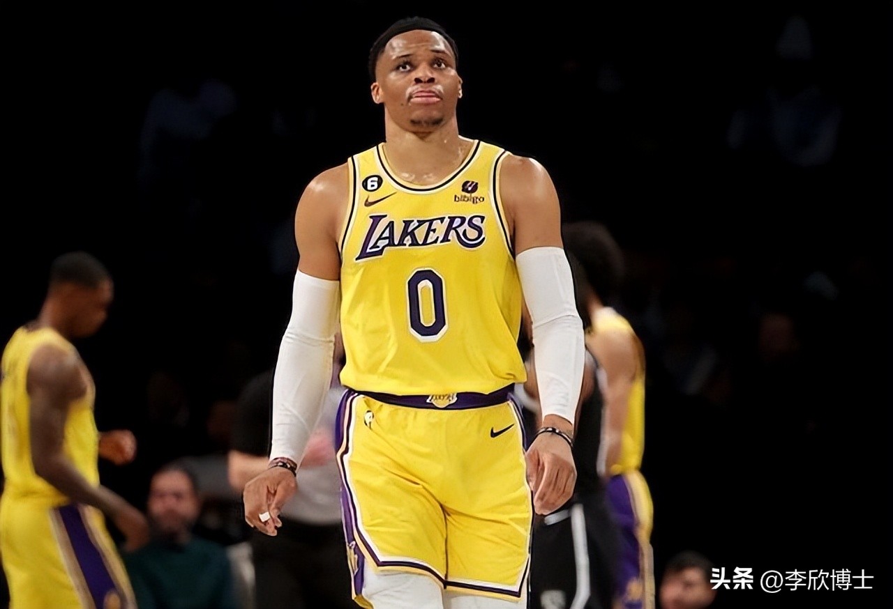 乔丹科比库里詹姆斯总决赛各拿多少分？欧文为什么交易背后的内幕