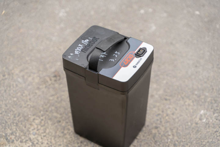 九号电动机械师mmax90支持多大快充,九号电动车机械师mmax90测评