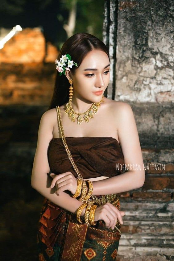 在泰国，看到美女热情搭讪，最好不要理，理了就麻烦了