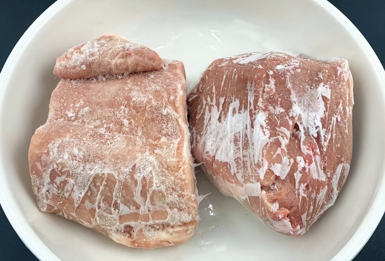 肉在冰箱时间长了炖有腥味,肉在冰箱里放久了产生什么