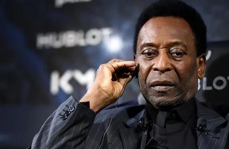 出演经典足球电影；促使非洲国家停火，贝利球王之姿不止于绿茵场