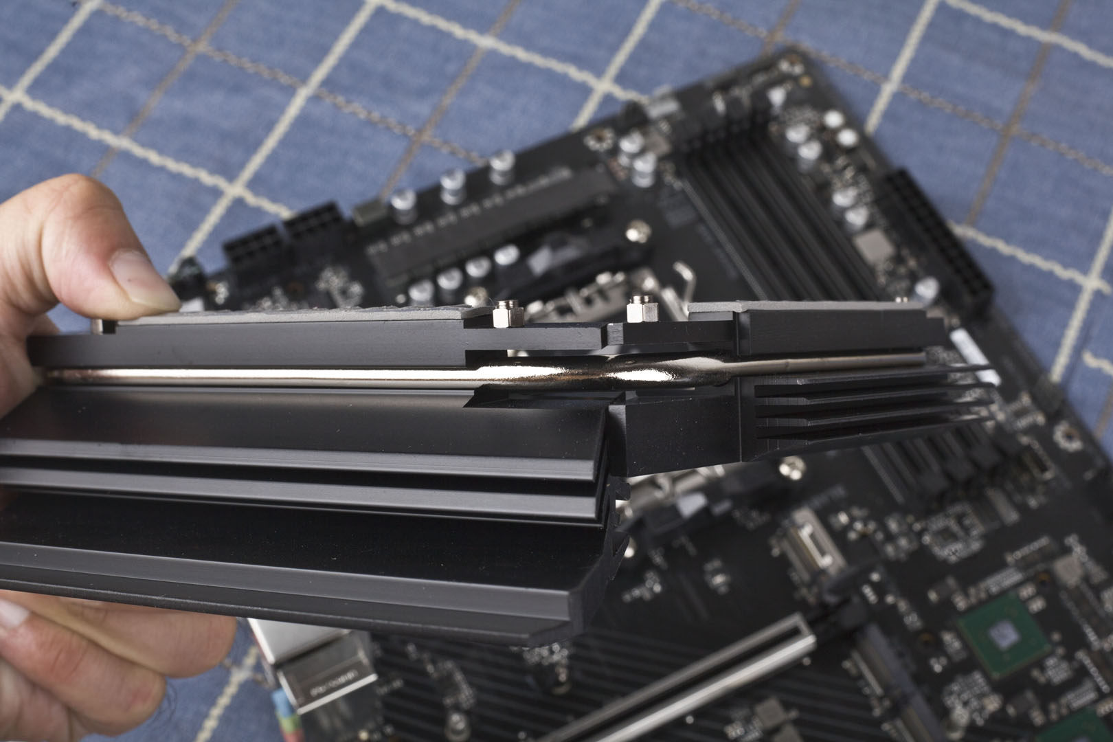 技嘉小雕x670aorus,技嘉锐龙7000系列主板的黑科技