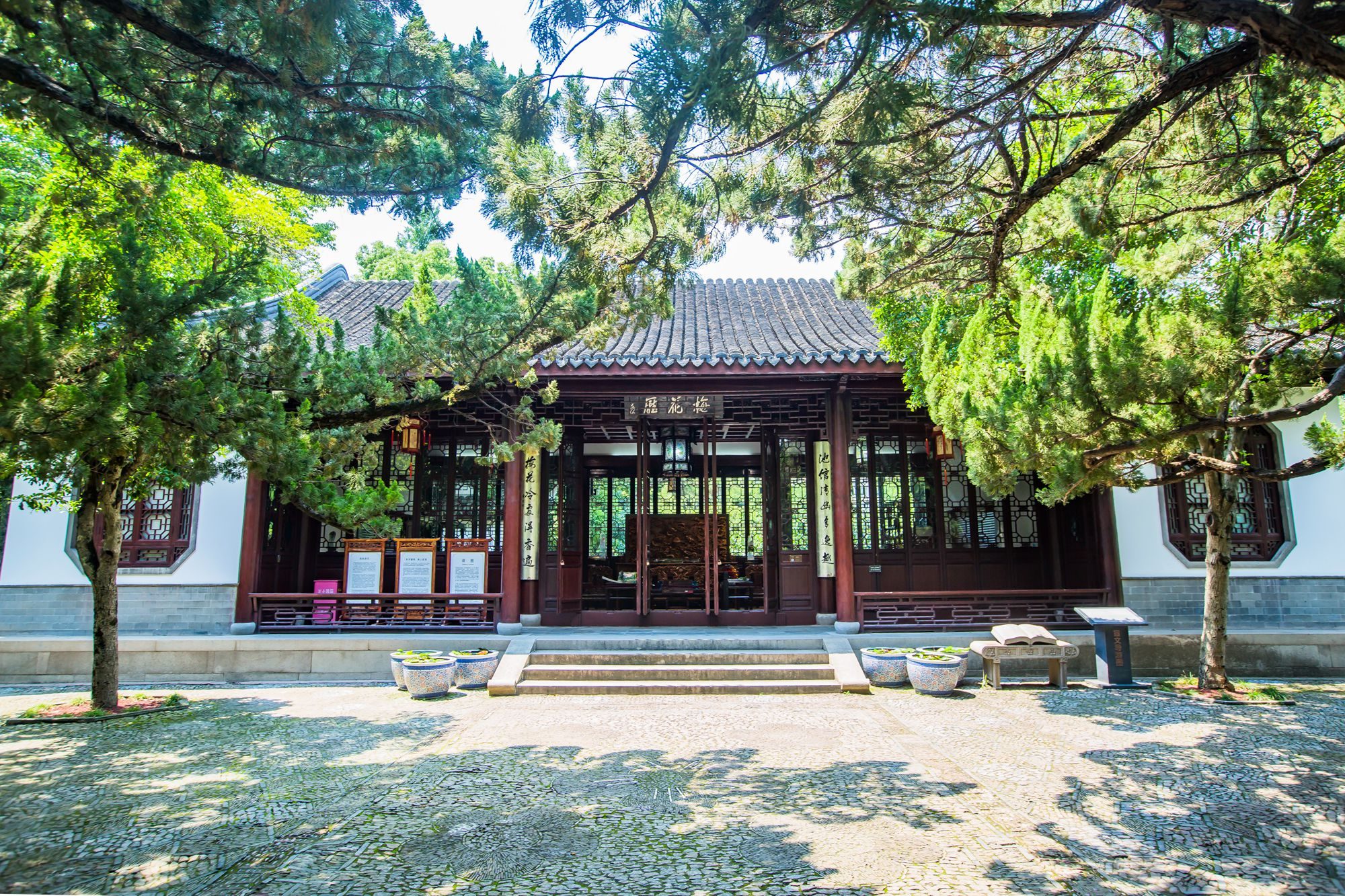 上海有几个古猗园,上海古猗园好玩吗