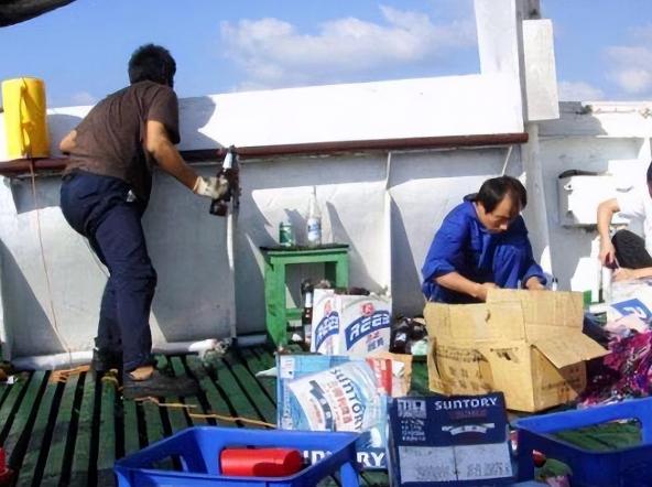 耶伦访华助力拜登大选,美国拜登与耶伦